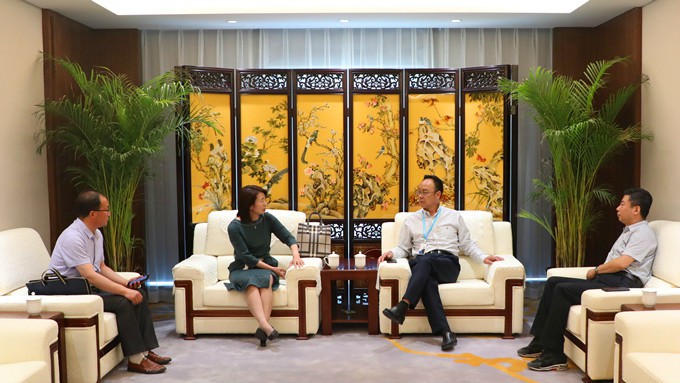 定西市委常委、宣傳部長陳月芳一行 到集團(tuán)公司推介洽談合作項(xiàng)目